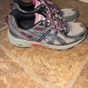 ASICS Women's Athletic Shoes - Gray and Pink